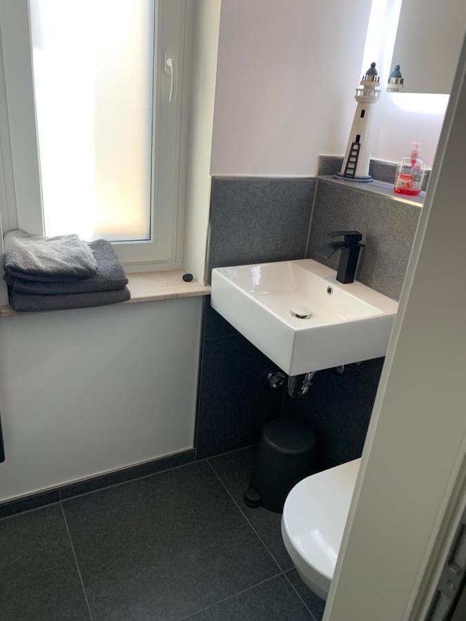 Zentral Gelegene Remscheider Ferienwohnung ภายนอก รูปภาพ